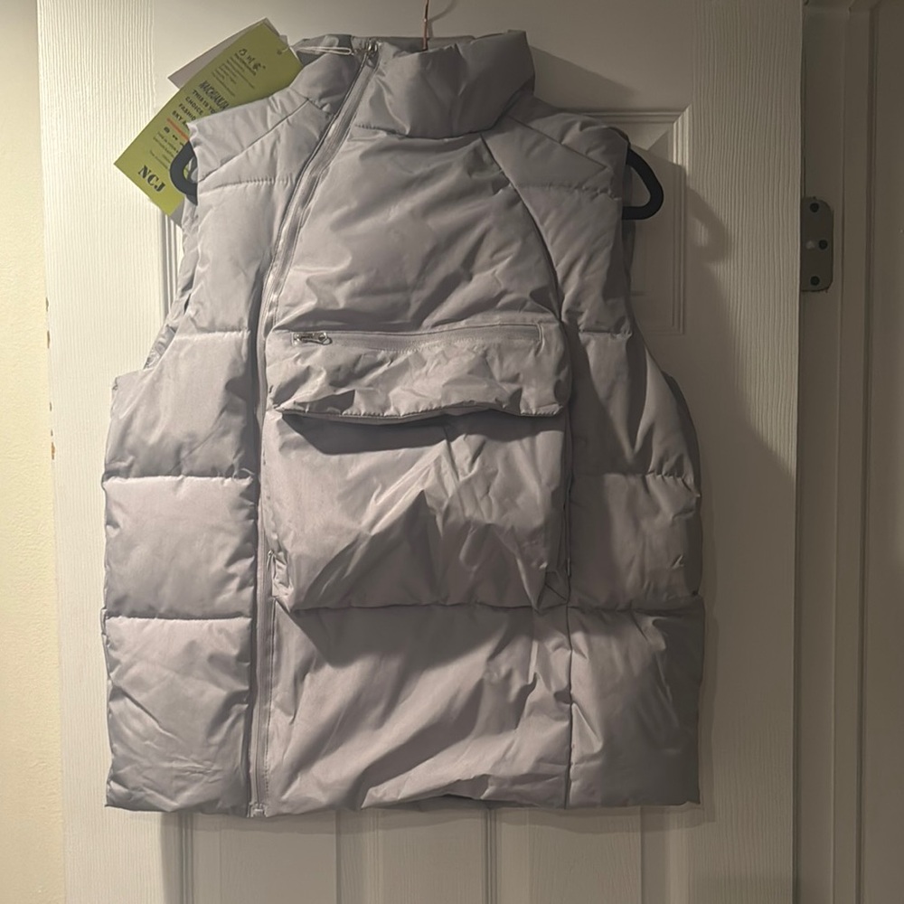 NWT Gray Puffer Vest